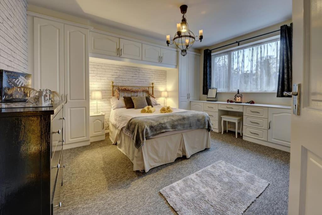 Harry'S House Apartamento Watford  Exterior foto